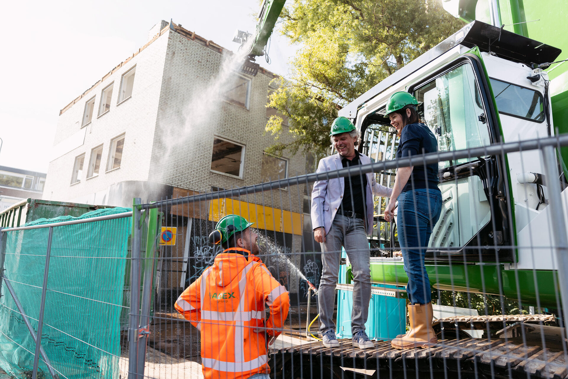 De eerste hap is genomen, Adex Groep aan zet