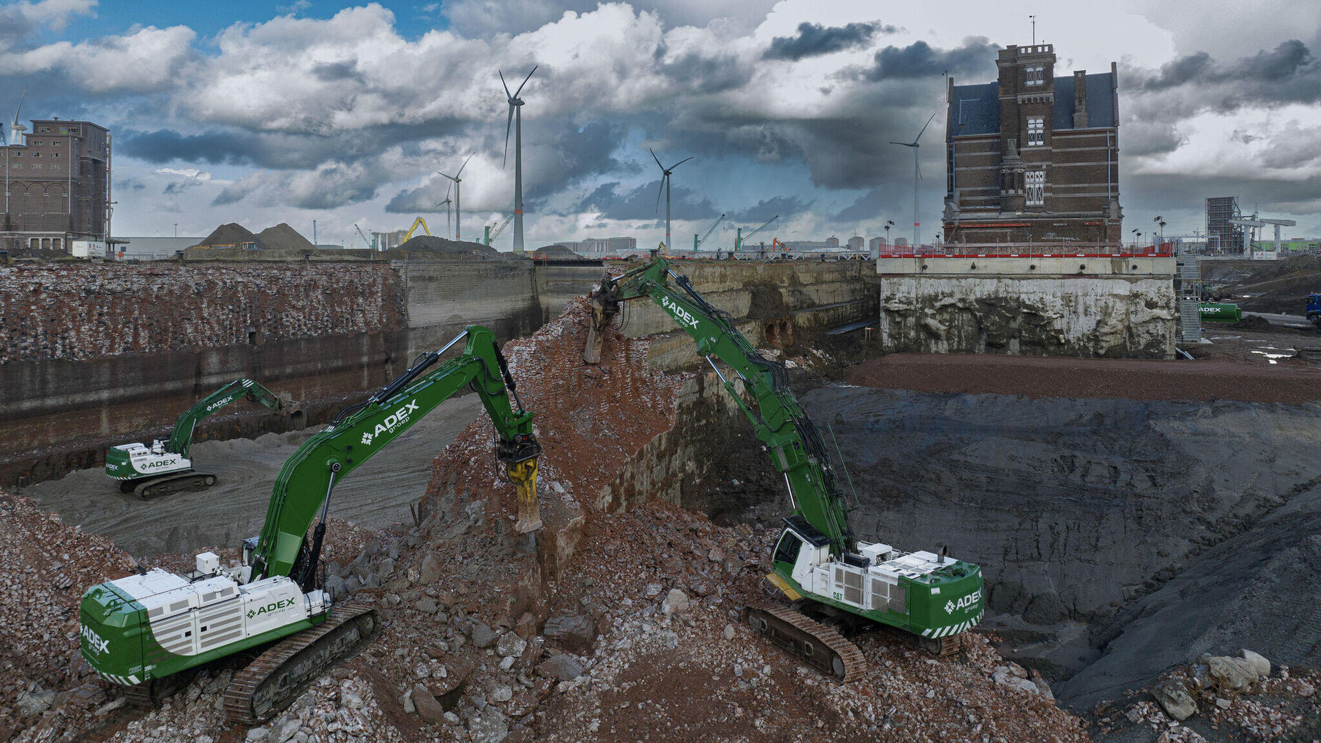 Sloopwerken in het kader van de renovatie van de Royerssluis Antwerpen